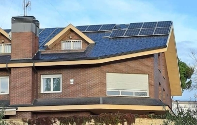 photovoltaic panels on the roof mobile